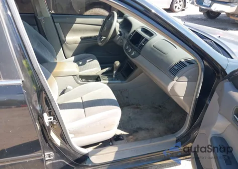 2006 Toyota Camry Le z USA, uszkodzony, nr VIN 4T1BE30K36U739910